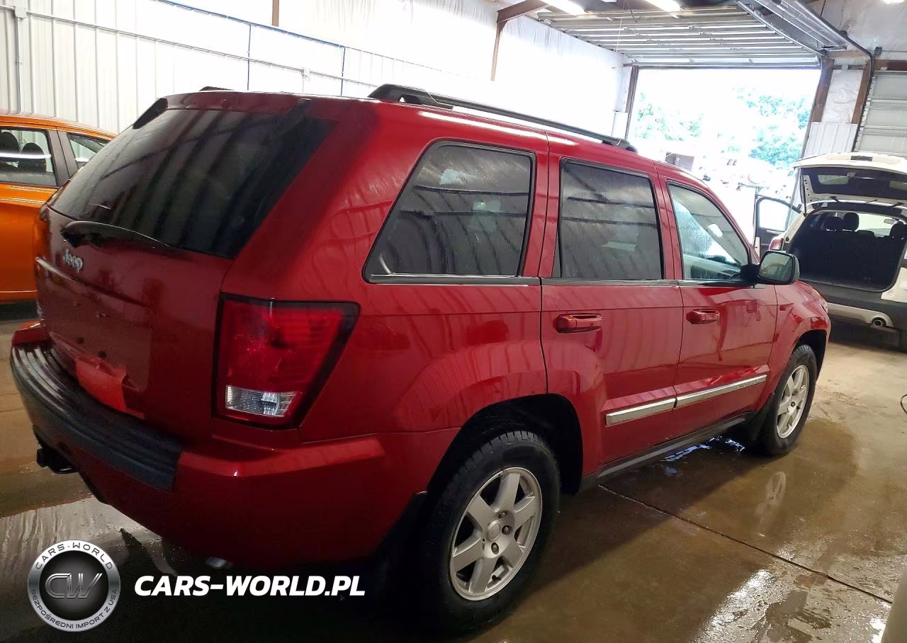 2010 Jeep Grand Cherokee Laredo VIN:1J4PR4GK6AC149669 - 3
