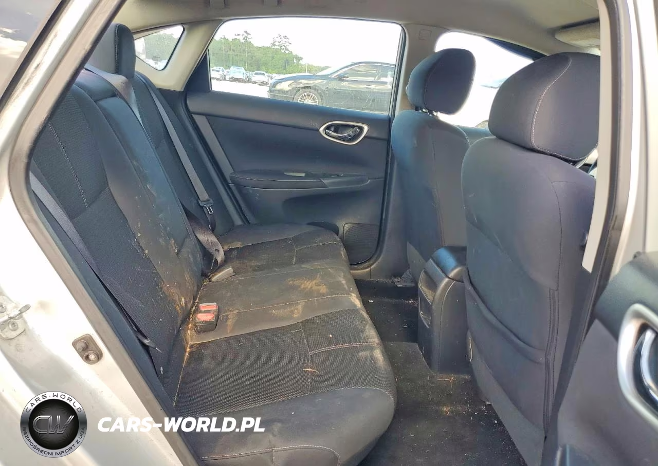 2015 Nissan Sentra S VIN:3N1AB7AP7FY290788 - 10
