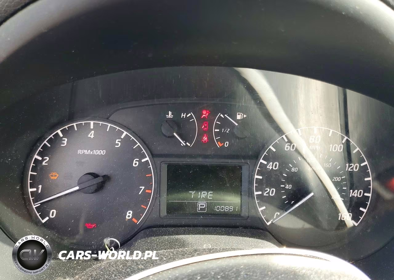 2015 Nissan Sentra S VIN:3N1AB7AP7FY290788 - 9