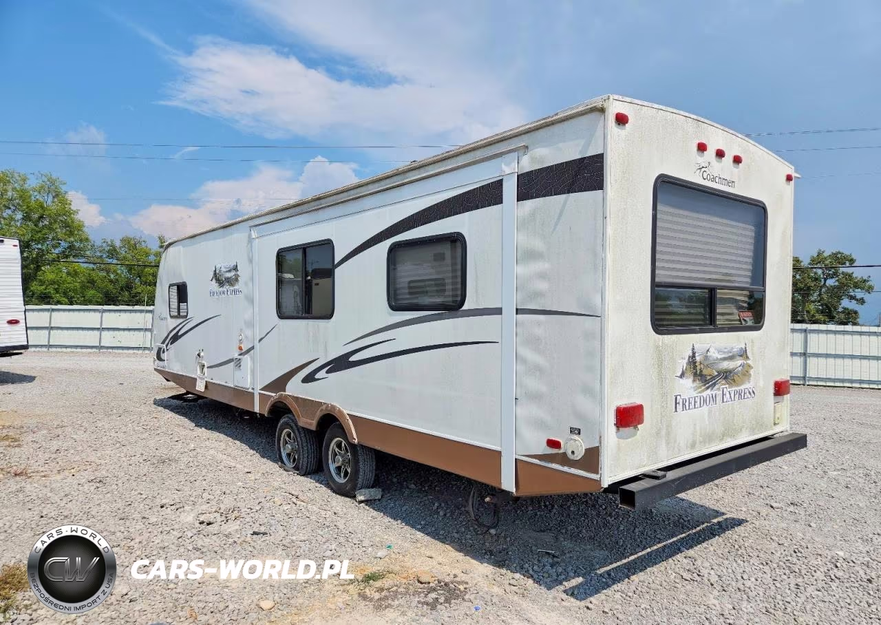 2011 Coachman Trailers VIN:5ZT2FEVB1BA004844 - 3