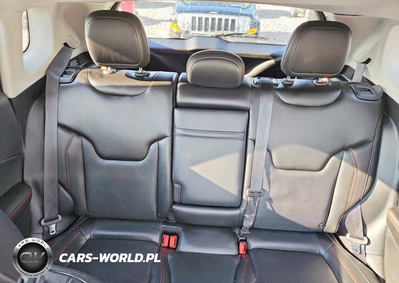 2018 Jeep Compass Trailhawk VIN:3C4NJDDB8JT231089 - 10