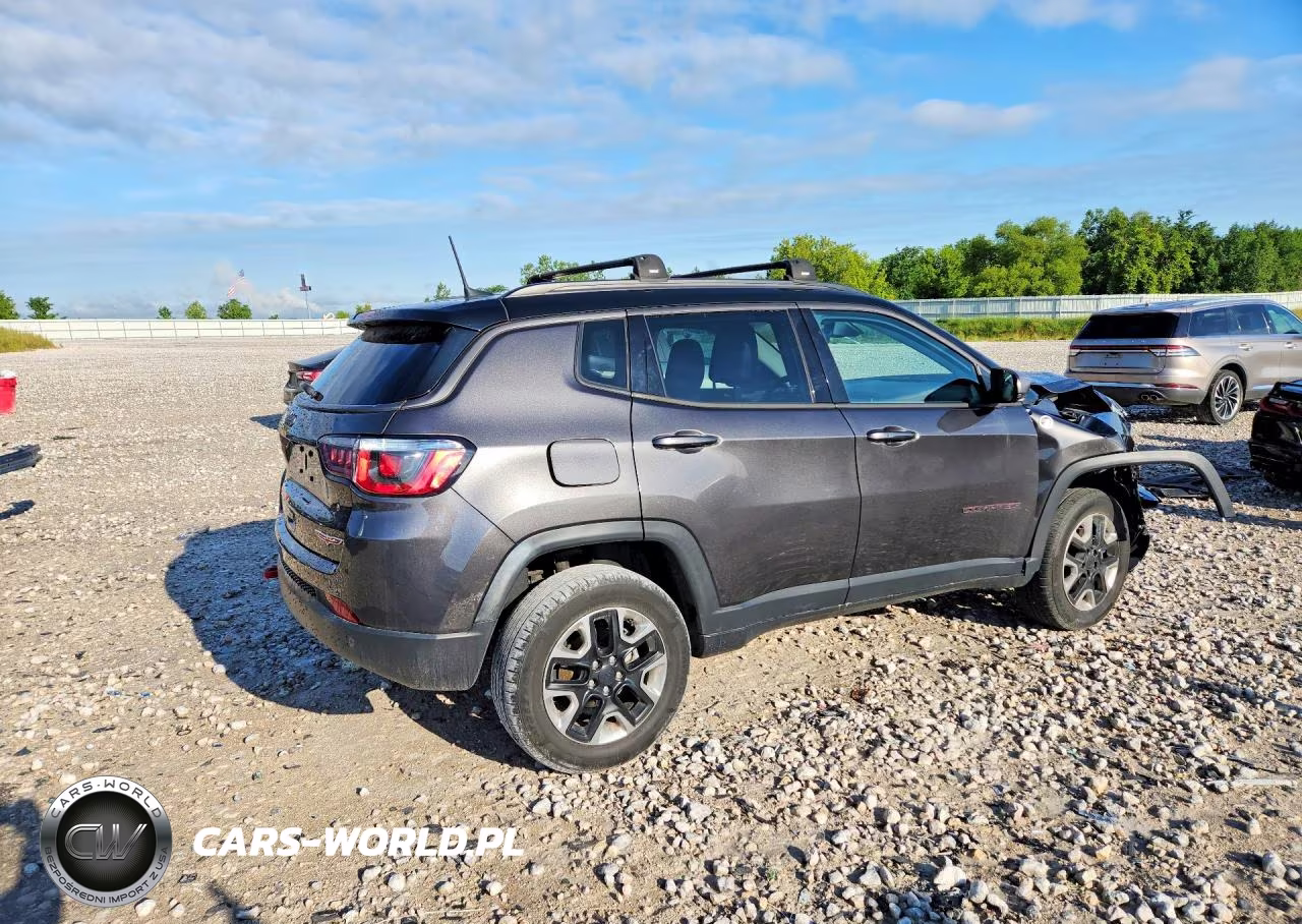2018 Jeep Compass Trailhawk VIN:3C4NJDDB8JT231089 - 3