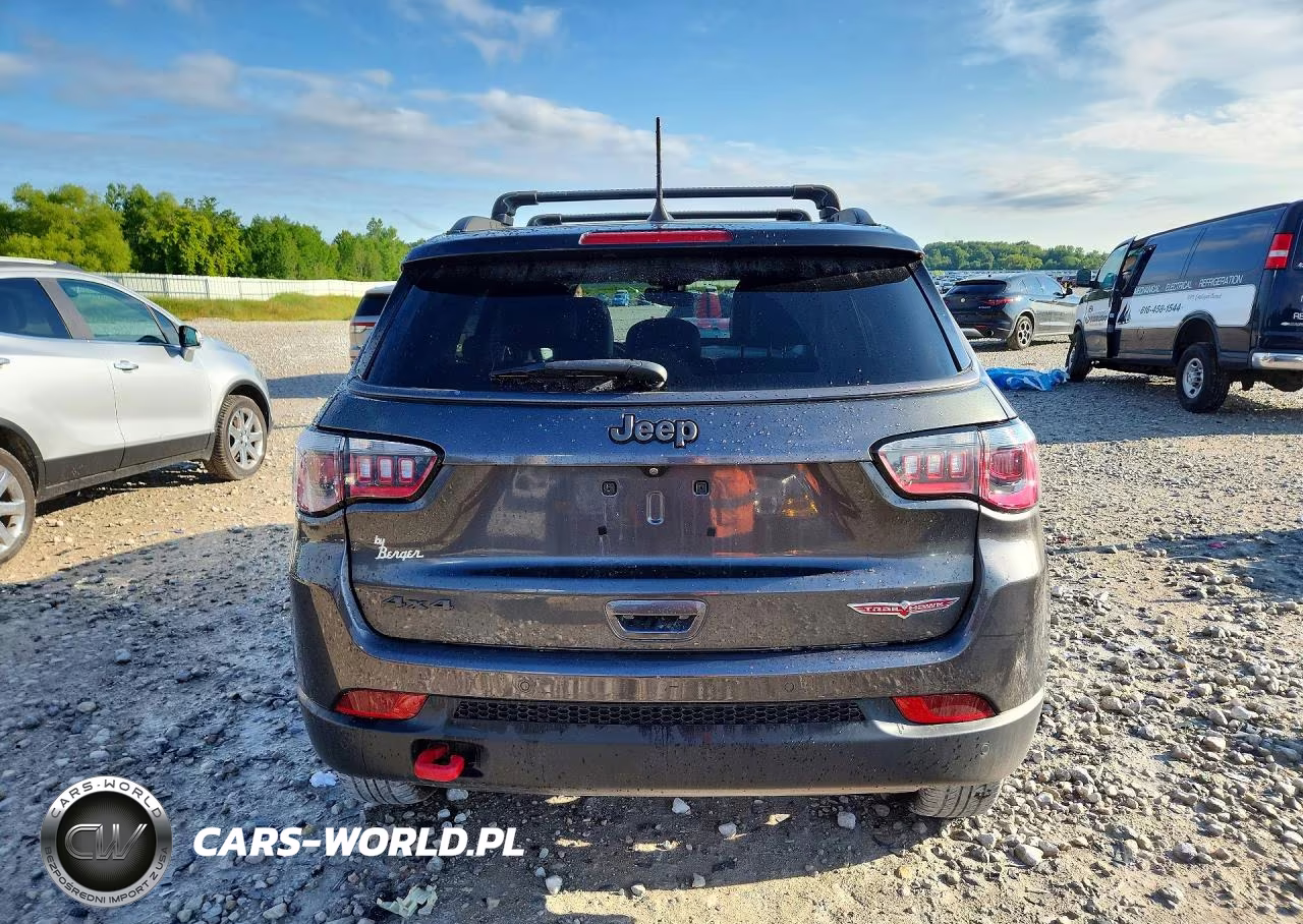 2018 Jeep Compass Trailhawk VIN:3C4NJDDB8JT231089 - 6
