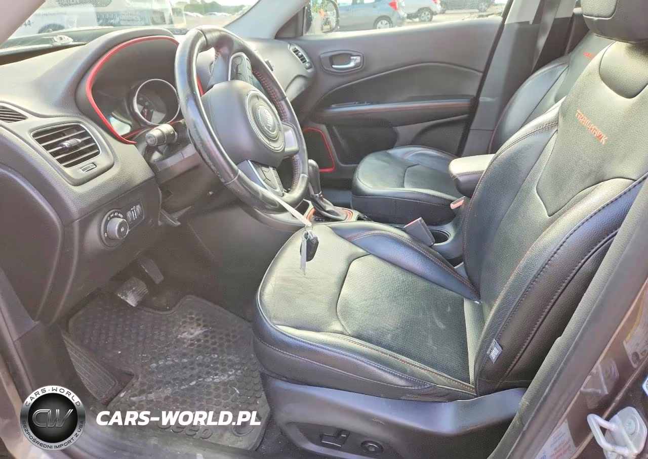 2018 Jeep Compass Trailhawk VIN:3C4NJDDB8JT231089 - 7