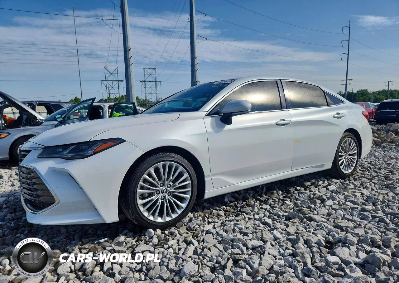 2019 Toyota Avalon Limited – zdjęcie 1 z 13