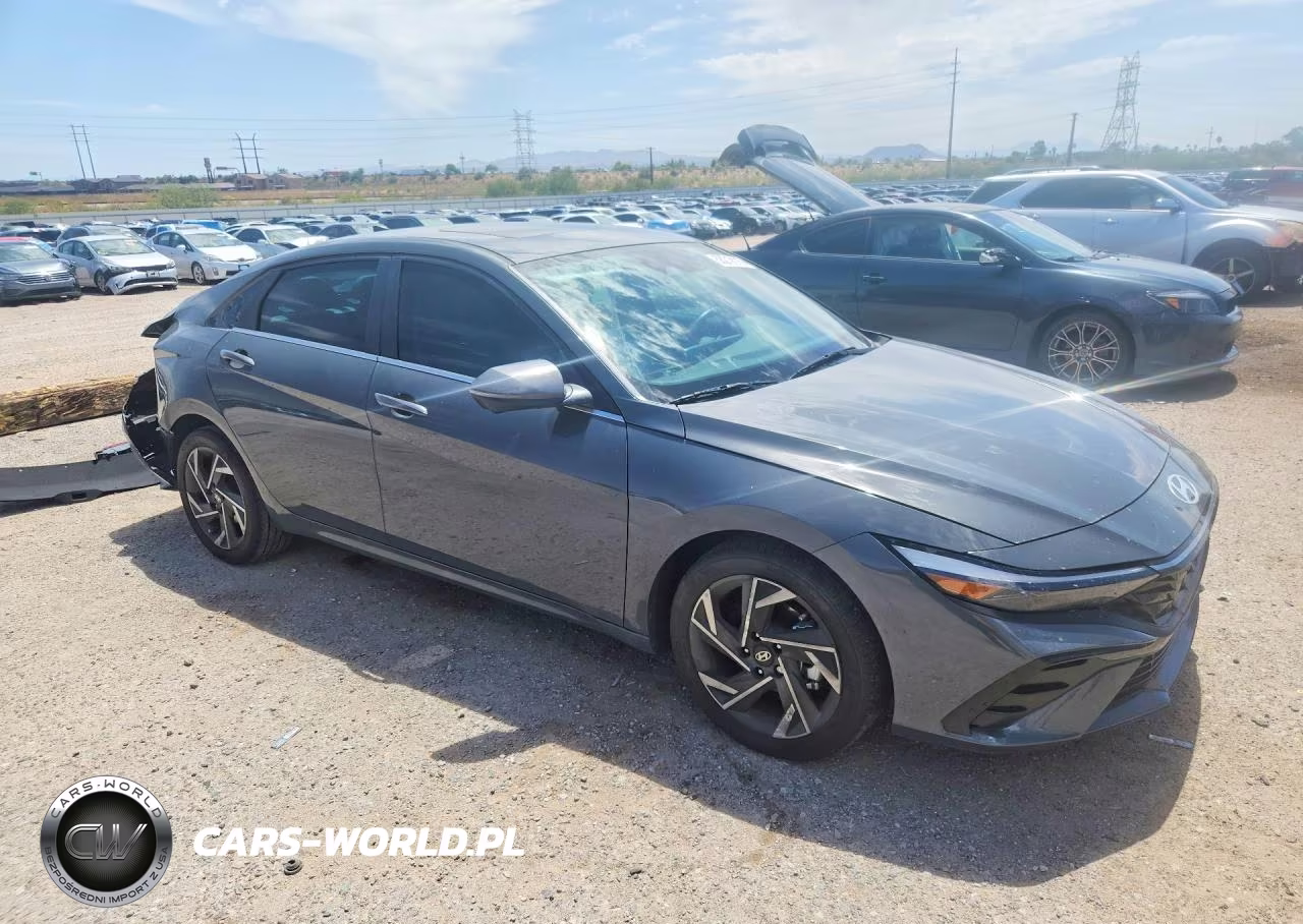 2024 Hyundai Elantra Limited VIN:KMHLP4DG8RU831416 - 4