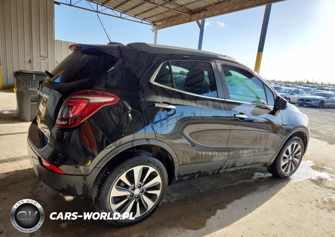 2022 Buick Encore Preferred VIN:KL4CJESMXNB508960 - 3