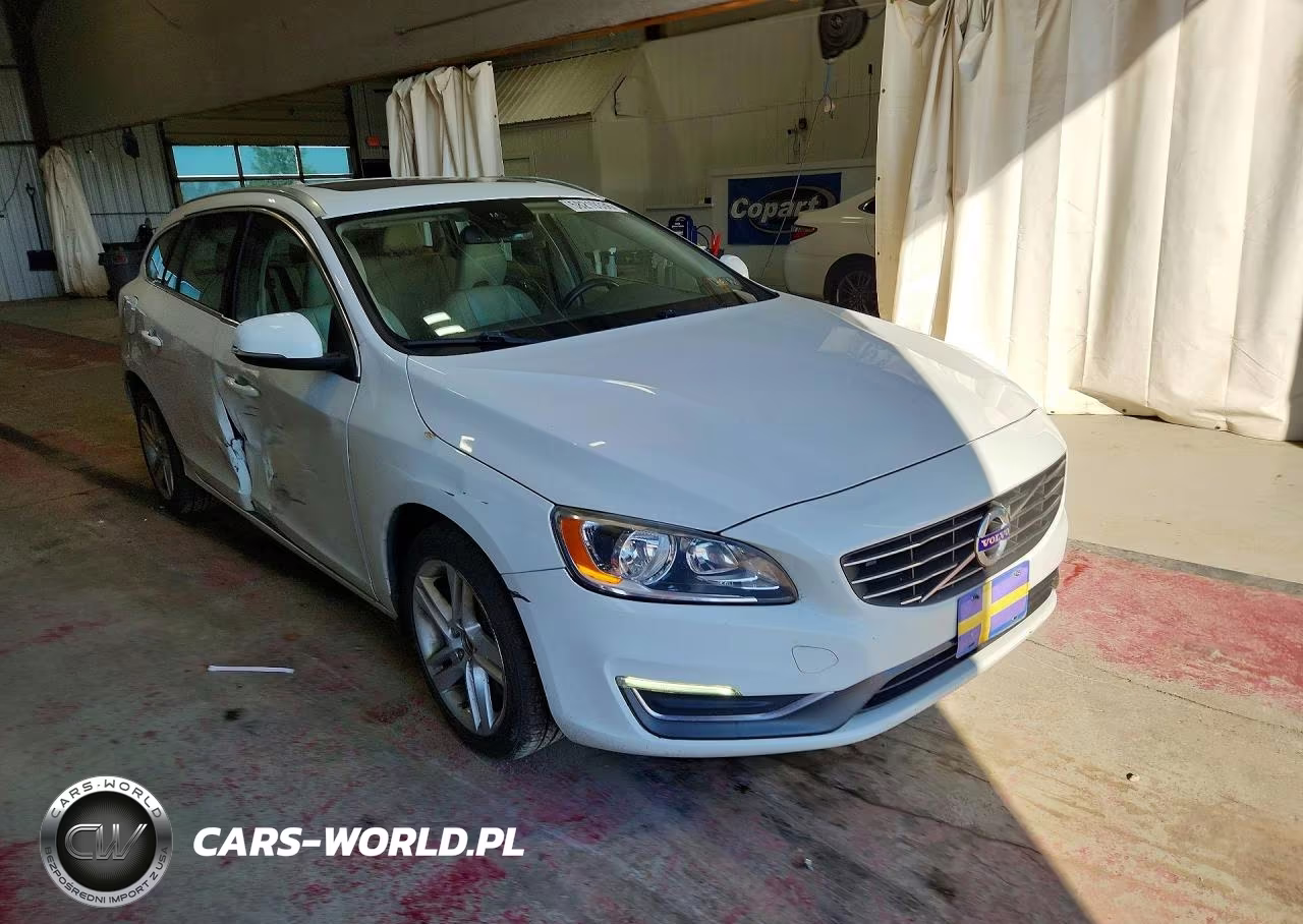 2015 Volvo V60 Premier+ VIN:YV1612SC2F1206041 - 4