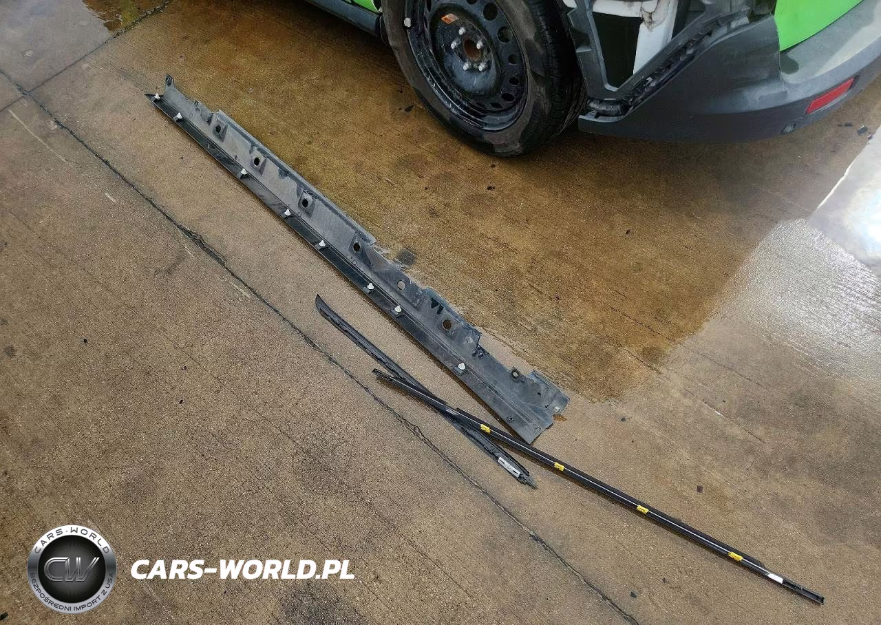 2020 Toyota Highlander Le VIN:5TDBZRBH3LS500516 - 13