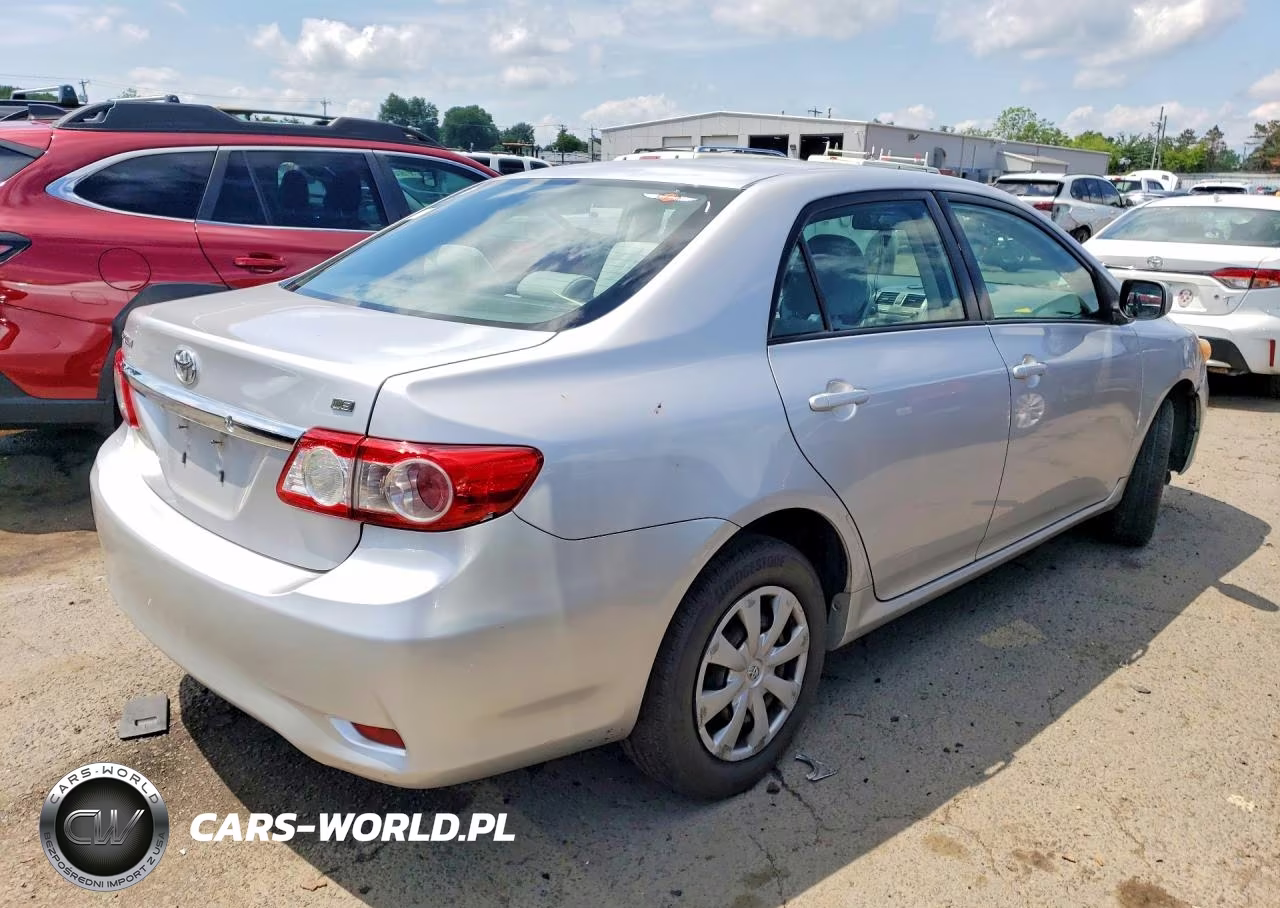 2011 Toyota Corolla Le VIN:2T1BU4EE1BC539566 - 3