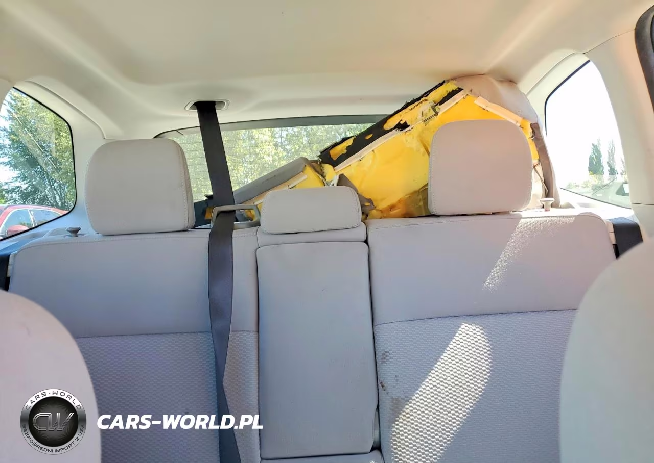 2016 Subaru Forester 2.5I Premium VIN:JF2SJAFC0GH505840 - 10