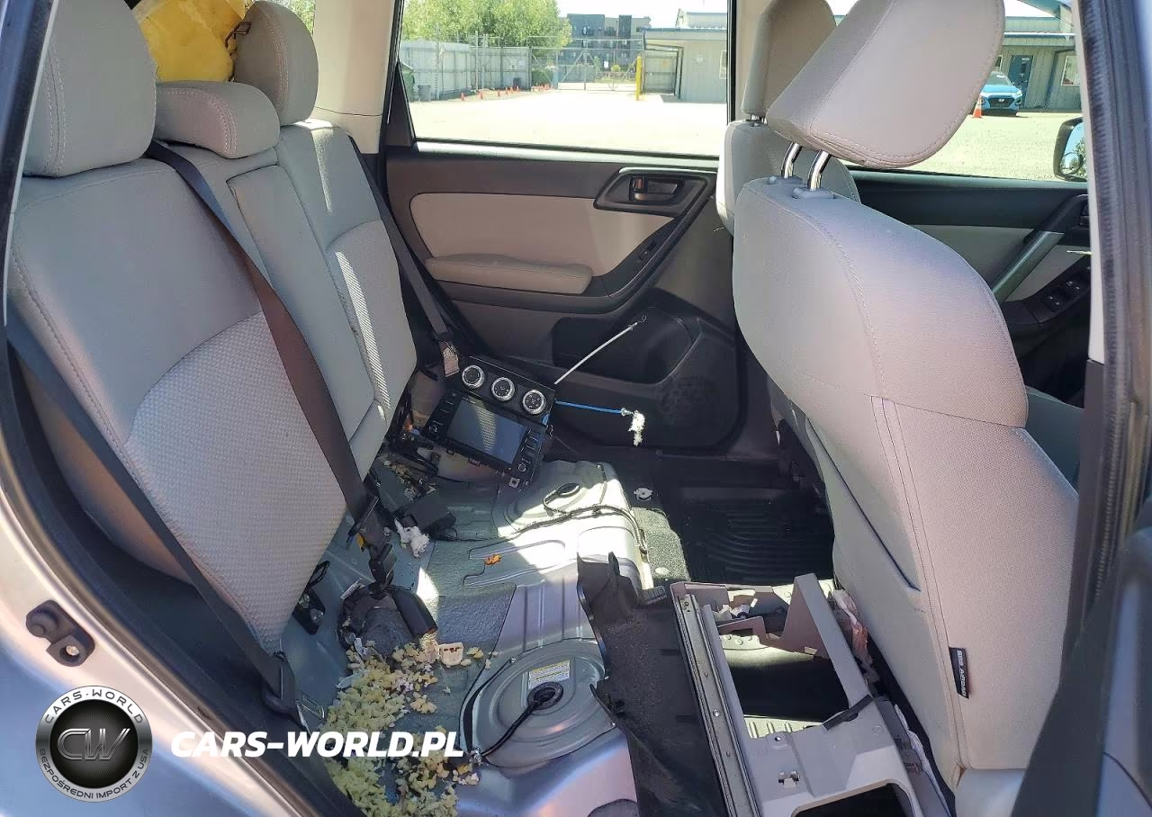 2016 Subaru Forester 2.5I Premium VIN:JF2SJAFC0GH505840 - 11
