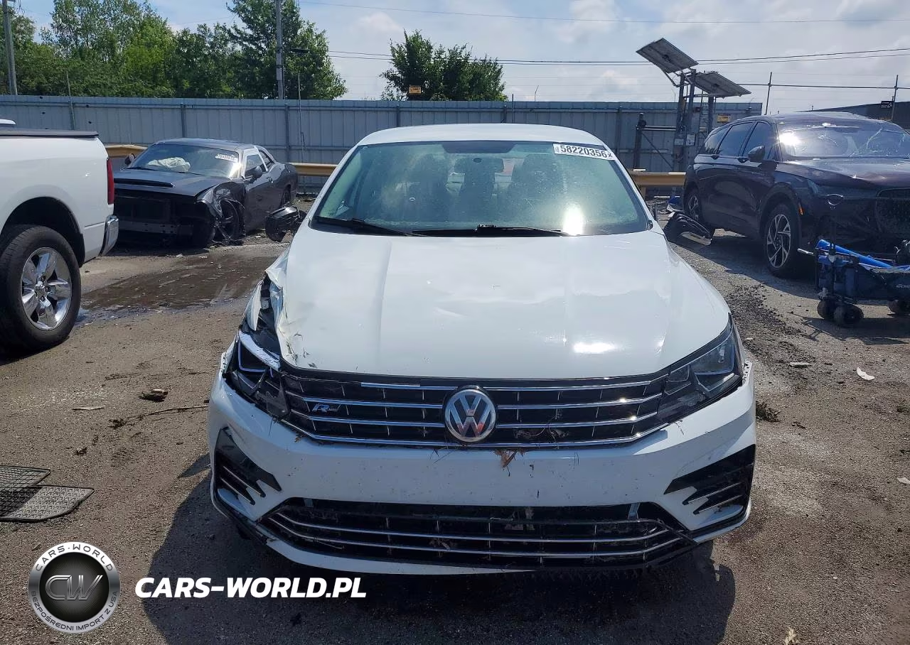 2017 Volkswagen Passat R-Line VIN:1VWDT7A36HC004863 - 5