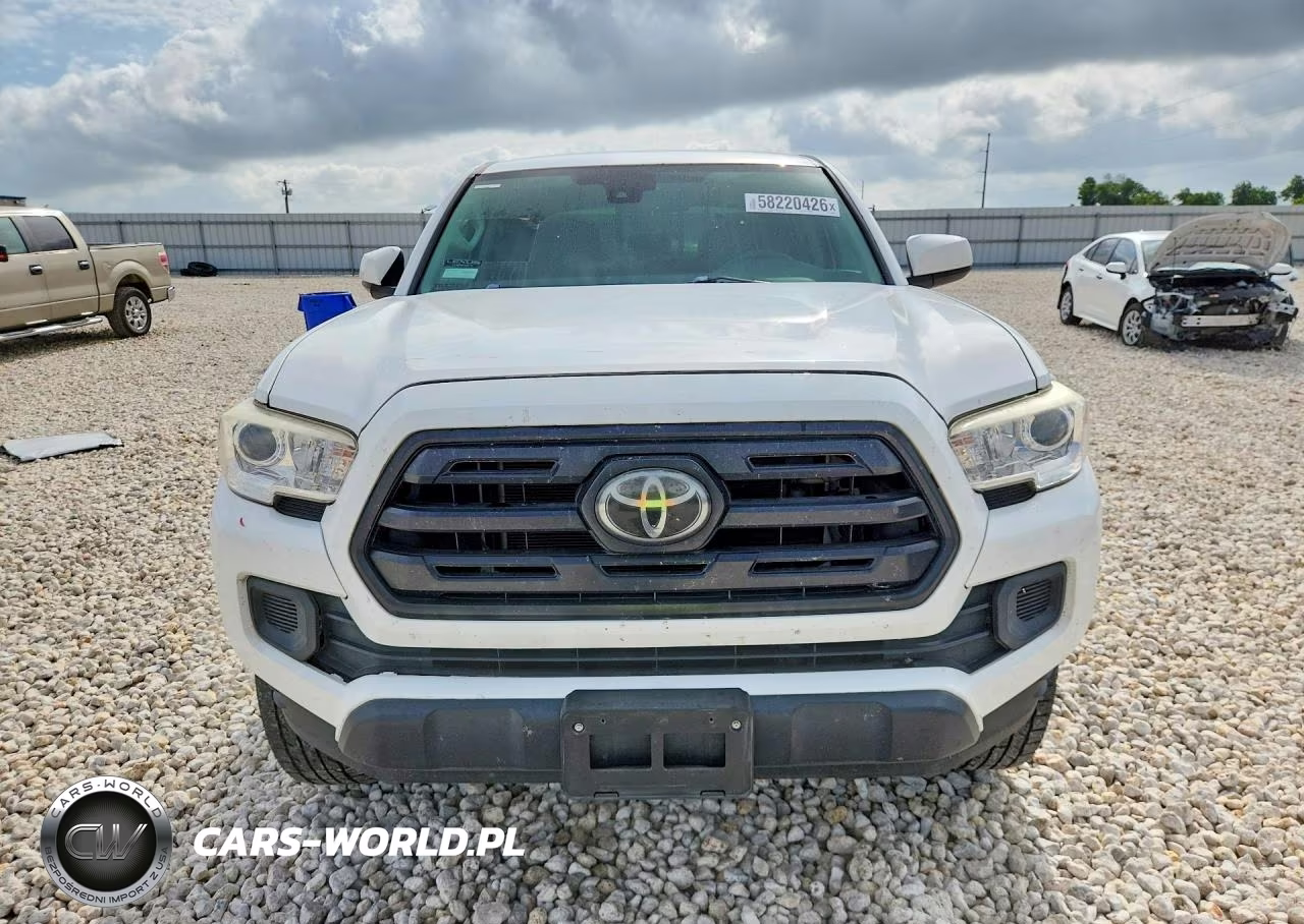 2018 Toyota Tacoma Sr V6 VIN:3TMCZ5AN9JM149838 - 5