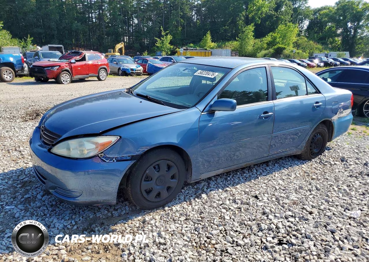 2004 Toyota Camry Le