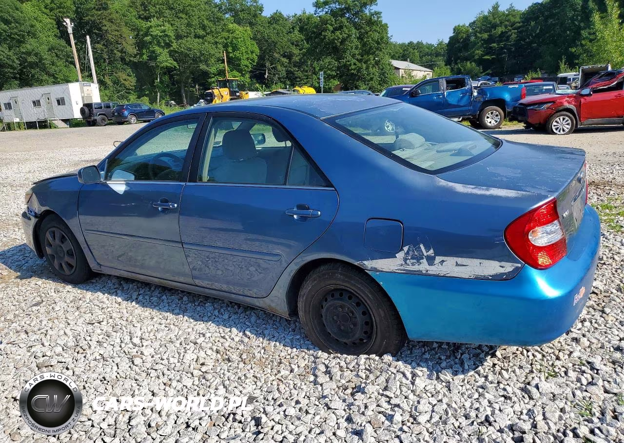 2004 Toyota Camry Le VIN:4T1BE32K14U904556 - 2