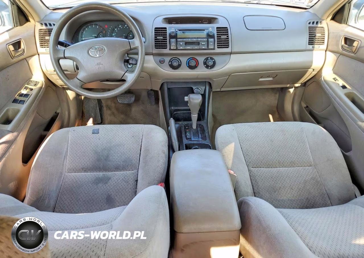 2004 Toyota Camry Le VIN:4T1BE32K14U904556 - 8