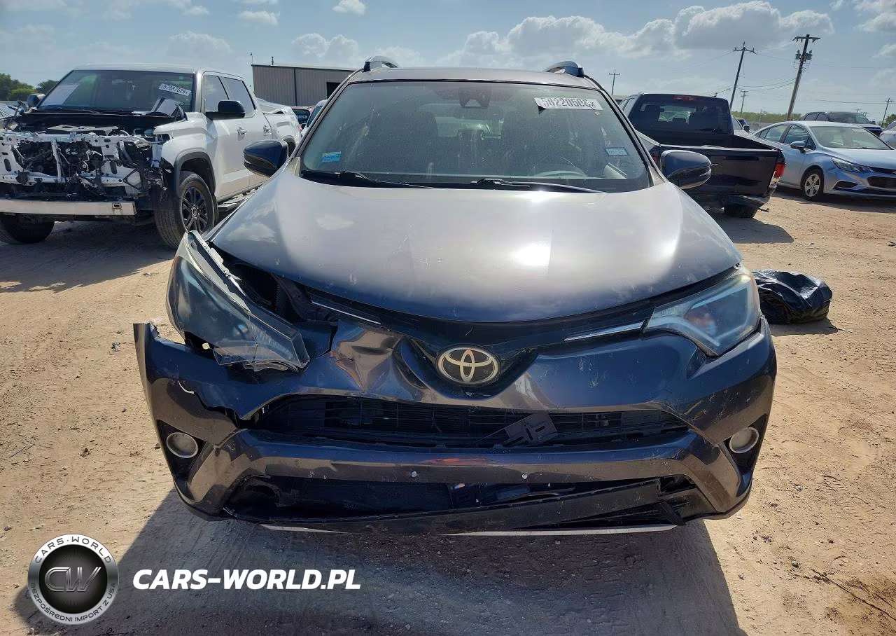 2018 Toyota Rav4 Xle VIN:JTMWFREV0JJ162112 - 5