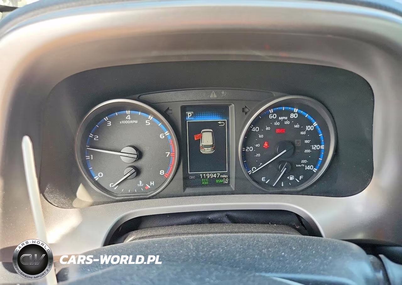 2018 Toyota Rav4 Xle VIN:JTMWFREV0JJ162112 - 9