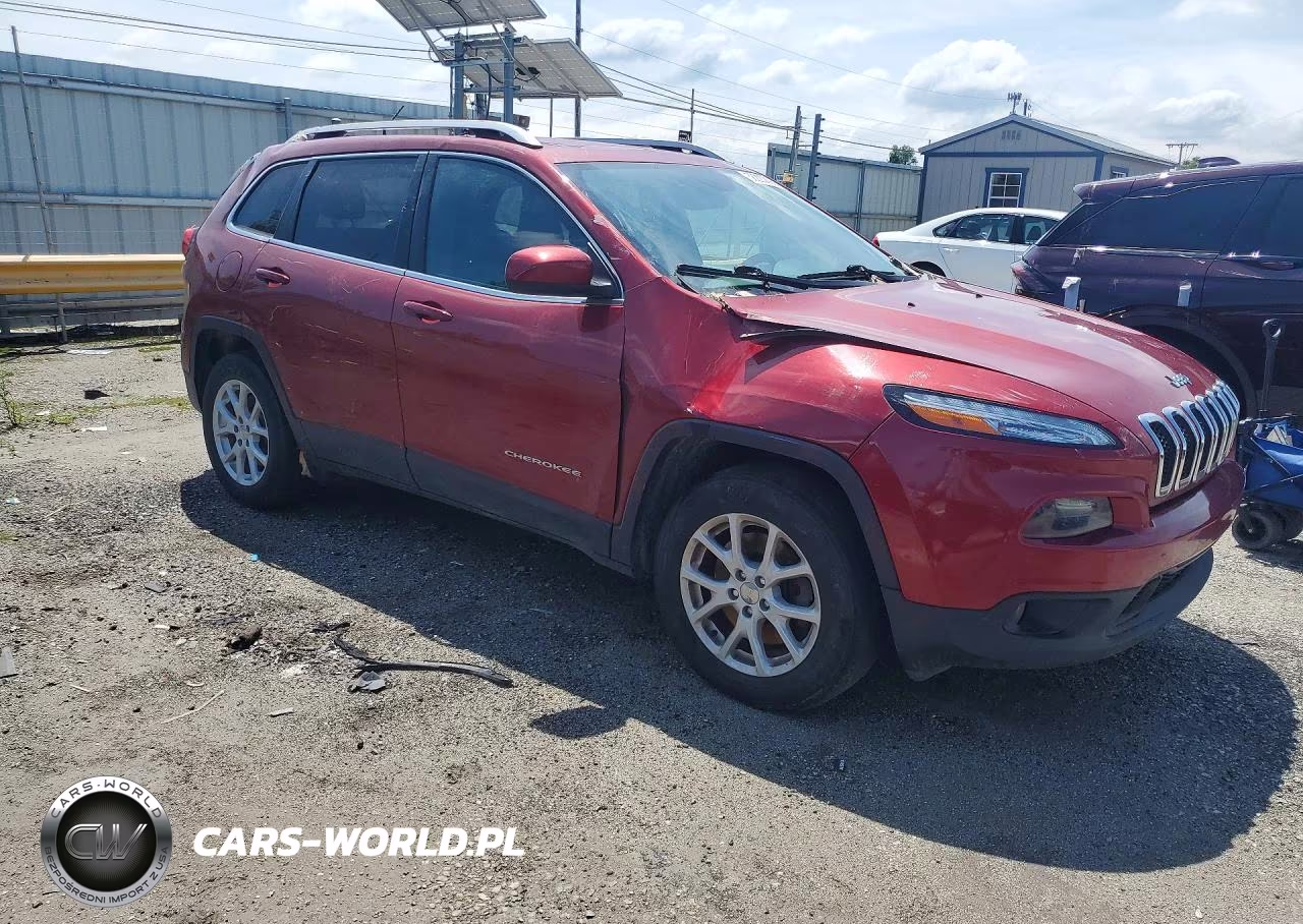 2017 Jeep Cherokee Latitude VIN:1C4PJMCB8HW646119 - 4