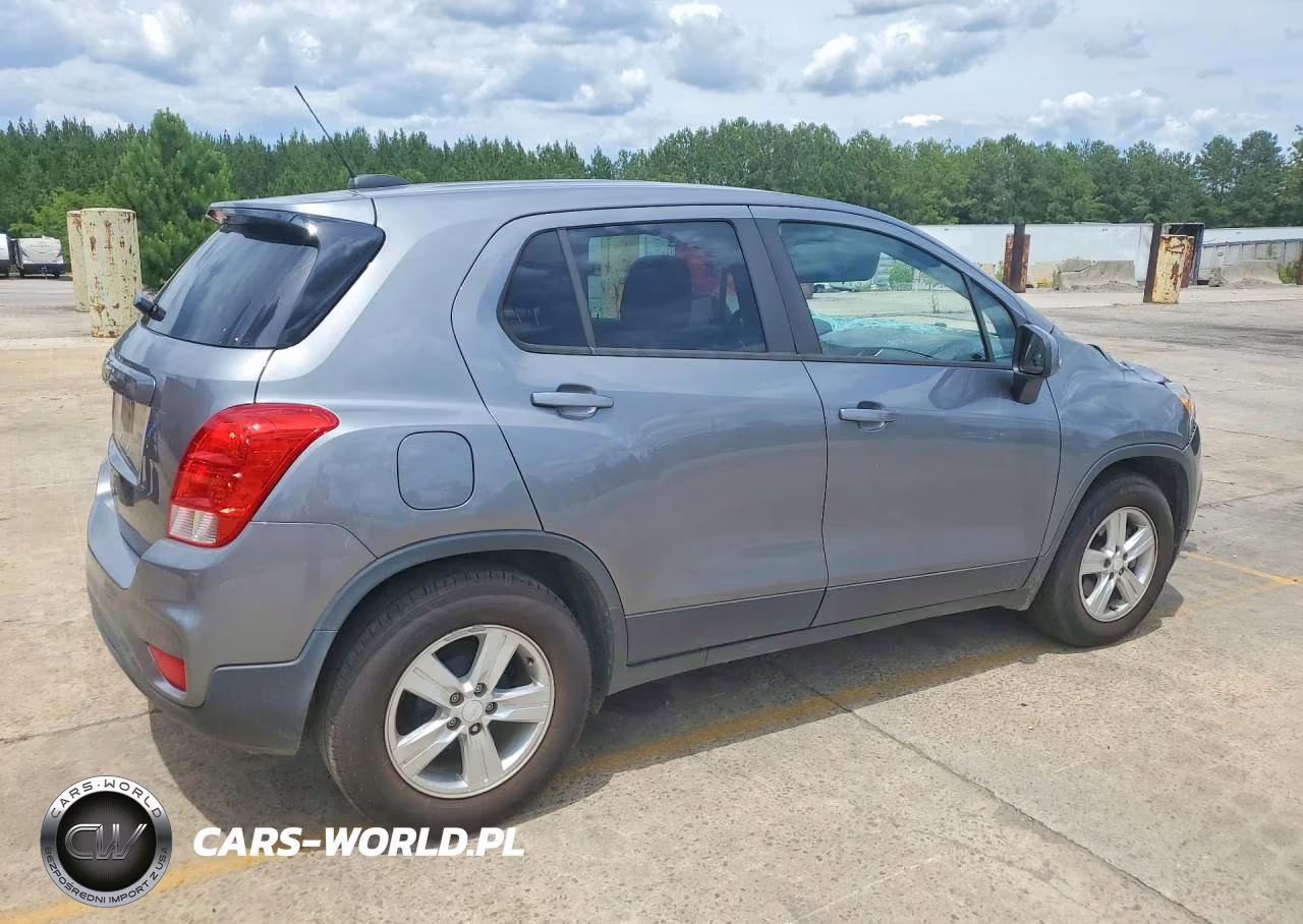 2020 Chevrolet Trax Ls VIN:3GNCJKSB4LL185673 - 3