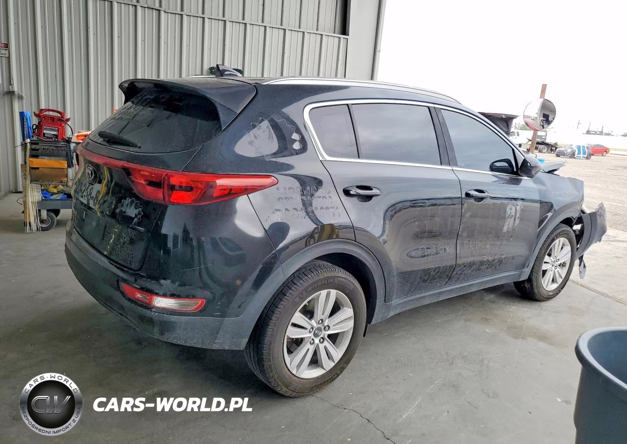2018 Kia Sportage Lx VIN:KNDPM3AC2J7388466 - 3