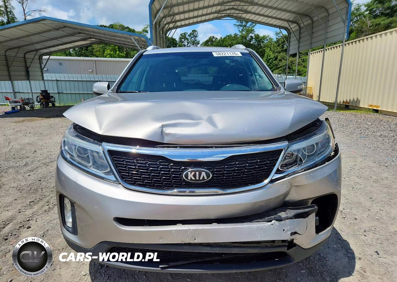 2014 Kia Sorento Lx VIN:5XYKT3A65EG455061 - 5