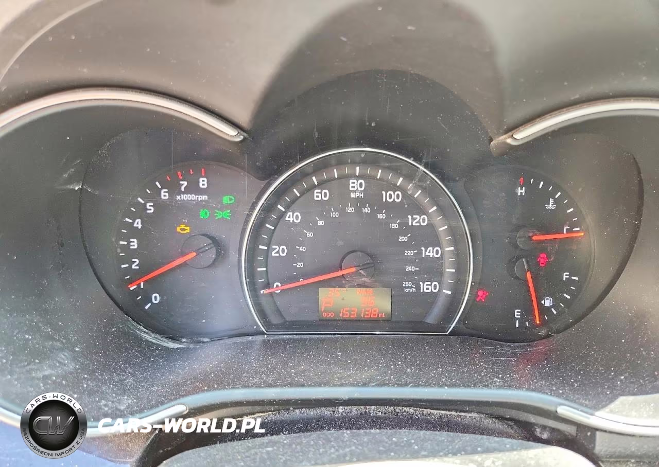 2014 Kia Sorento Lx VIN:5XYKT3A65EG455061 - 9