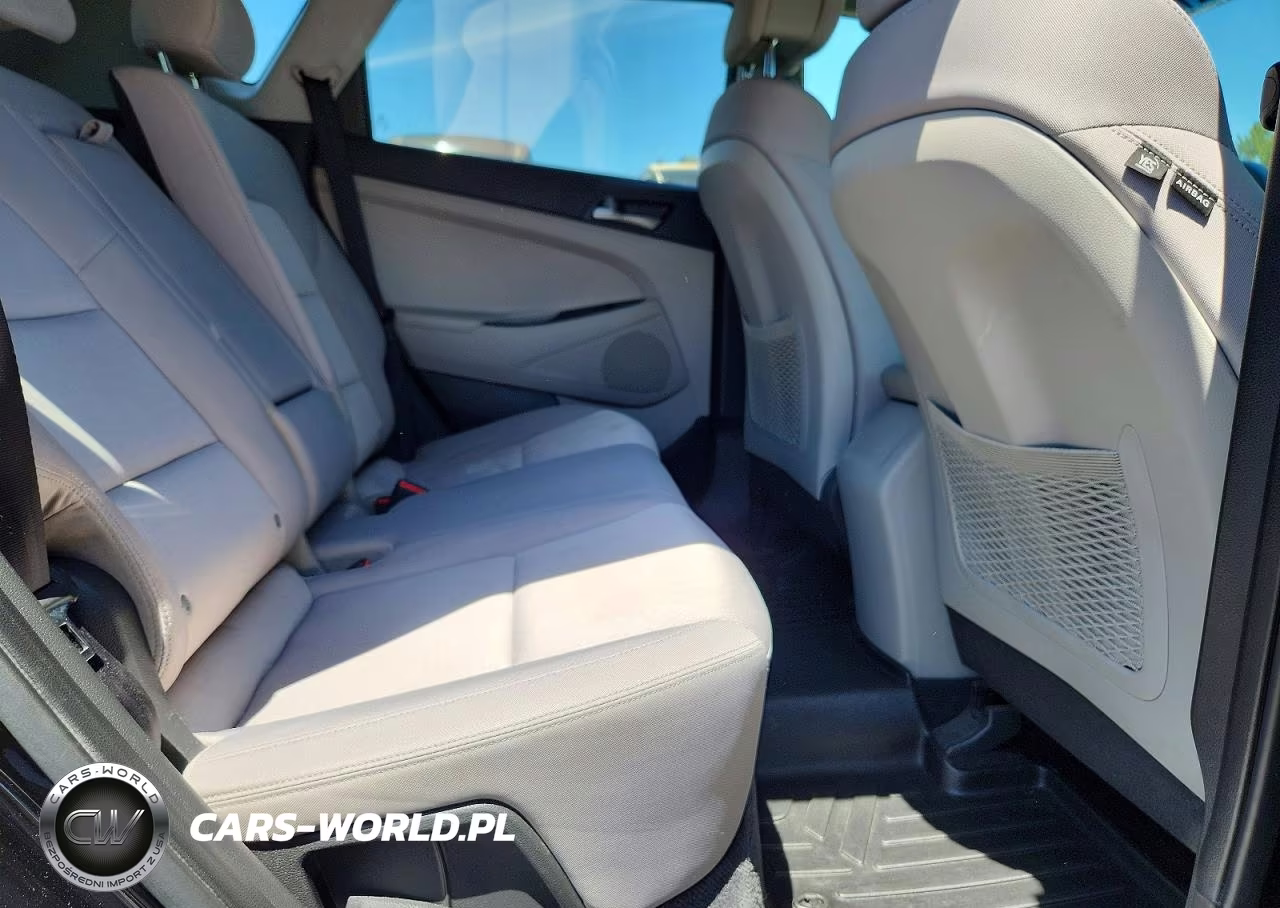 2018 Hyundai Tucson Sel VIN:KM8J3CA42JU607697 - 10