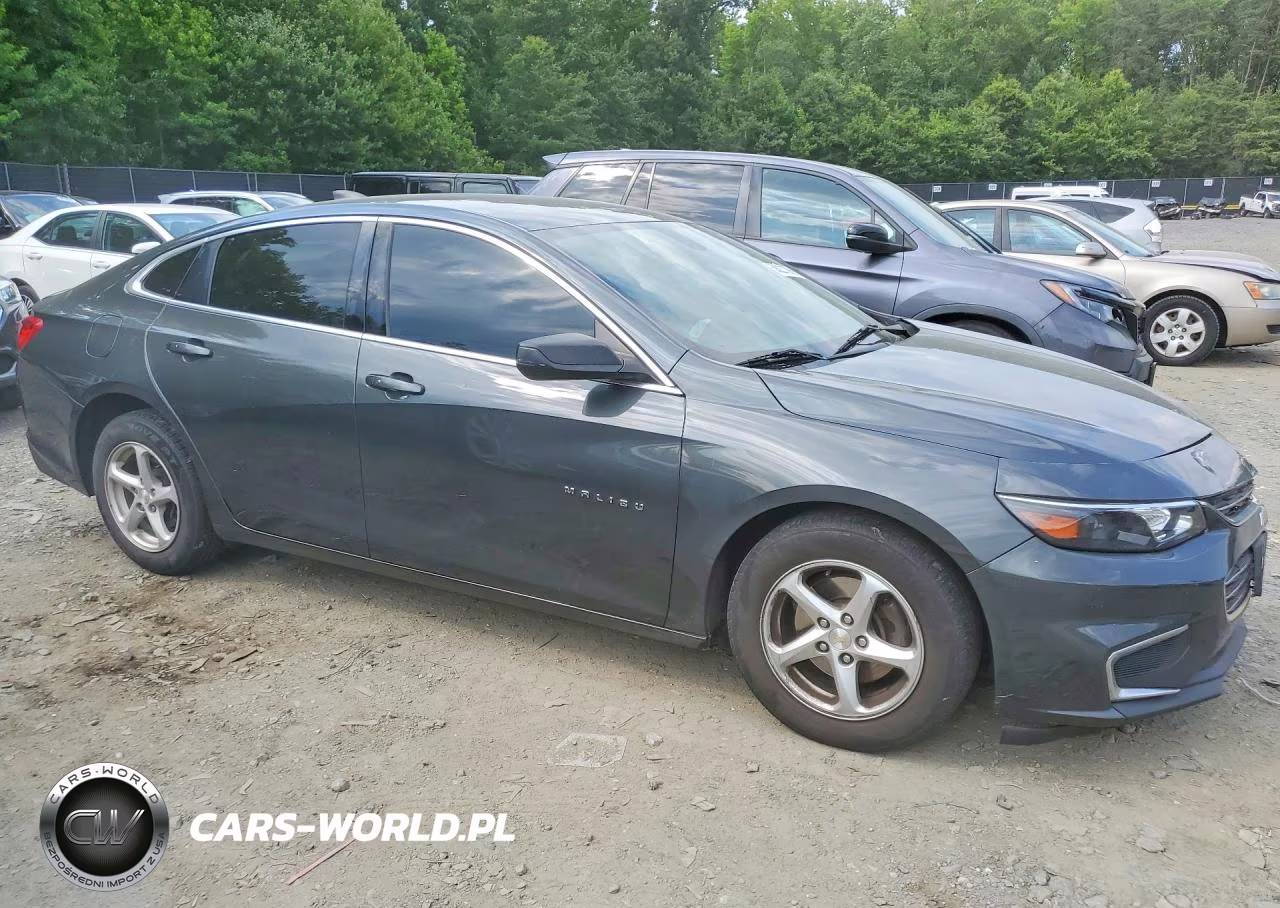 2018 Chevrolet Malibu Ls VIN:1G1ZB5ST5JF225107 - 4