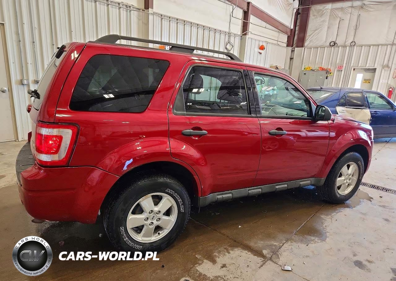 2010 Ford Escape Xlt VIN:1FMCU9DG7AKB09683 - 3