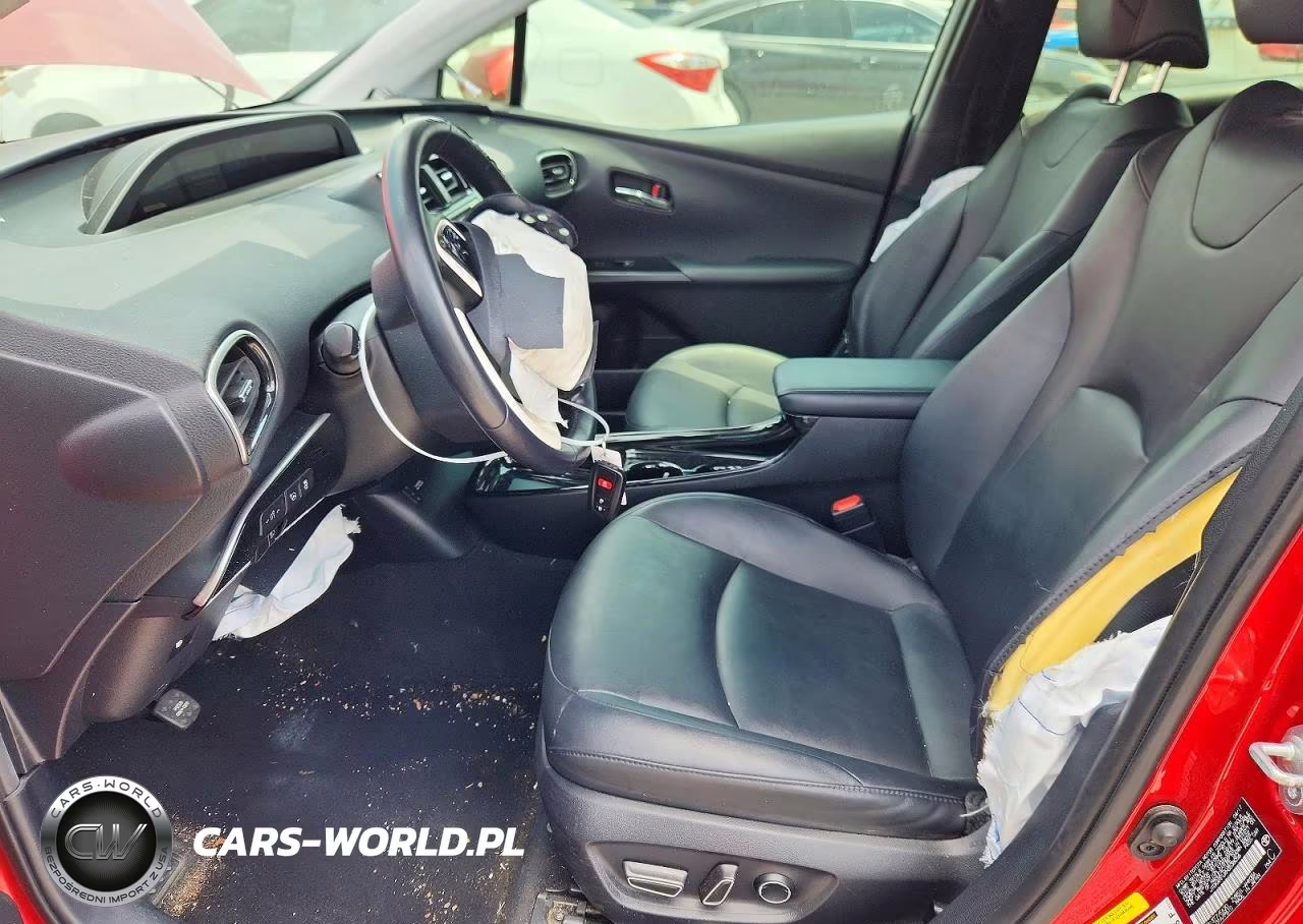 2017 Toyota Prius Four VIN:JTDKARFUXH3538056 - 7