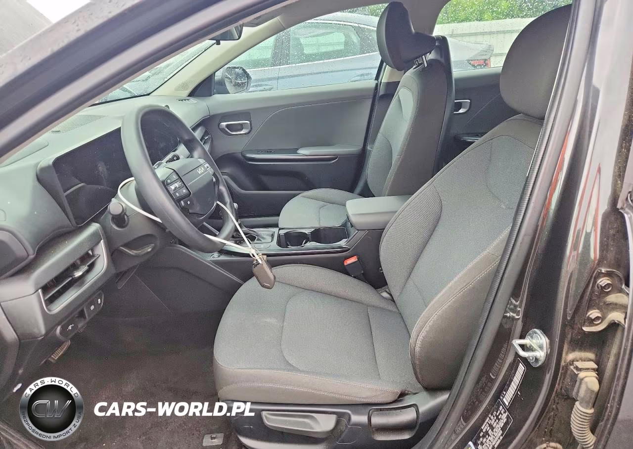 2025 Kia K4 Lxs VIN:3KPFT4DEXSE059050 - 7
