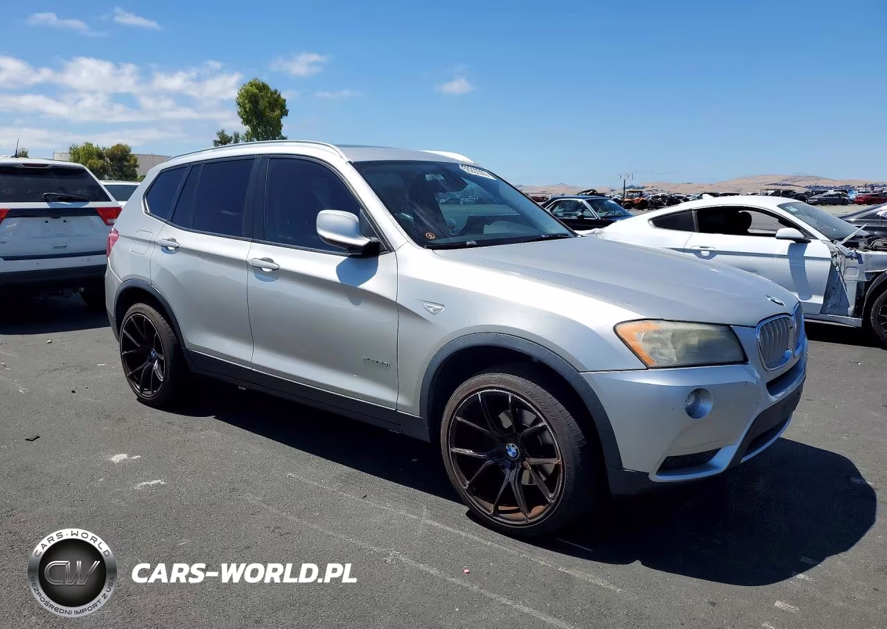 2011 BMW X3 xDrive28I VIN:5UXWX5C51BL700622 - 4