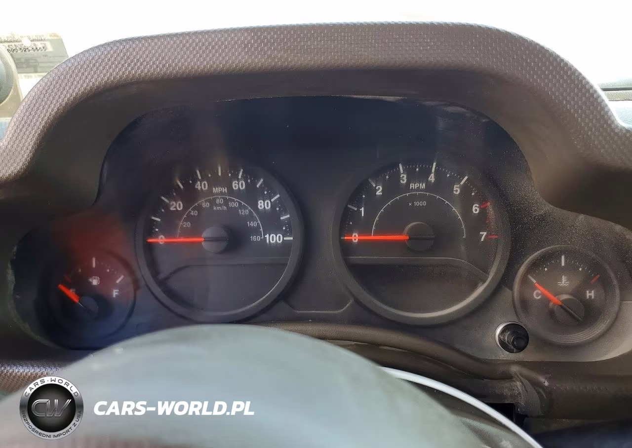 2007 Jeep Wrangler X VIN:1J4FA24167L179556 - 9