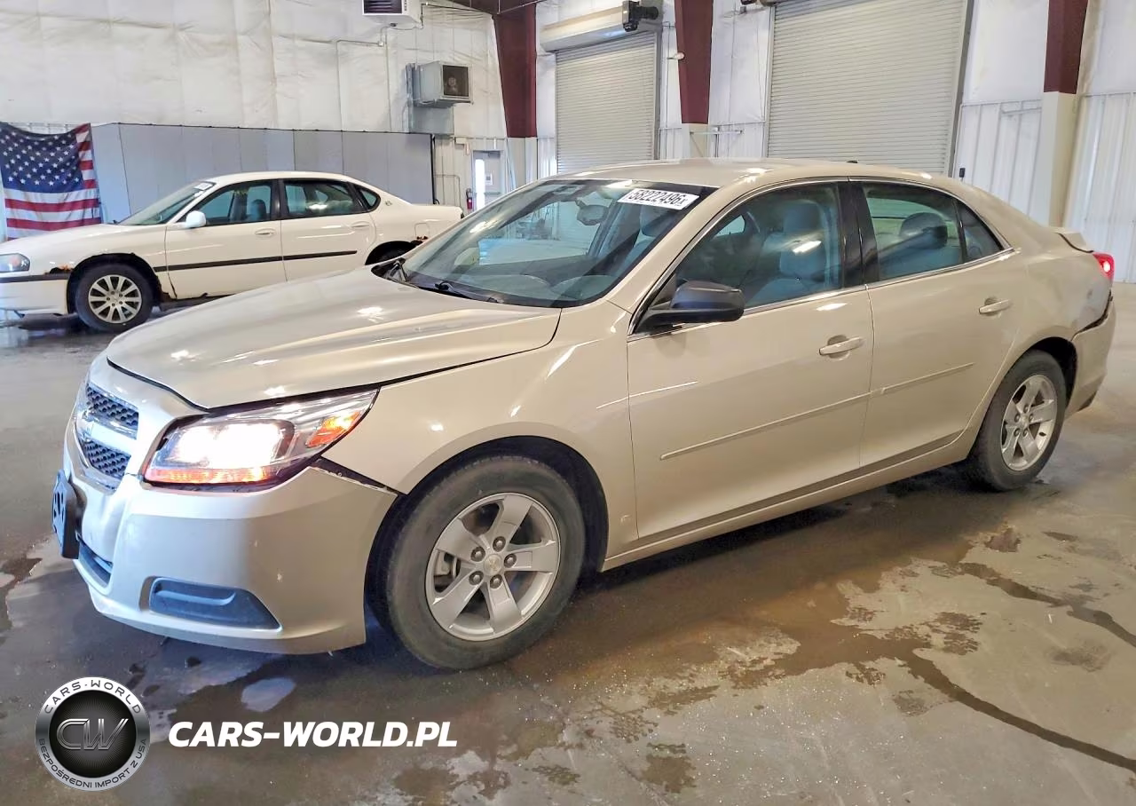 2013 Chevrolet Malibu Ls – zdjęcie 1 z 12