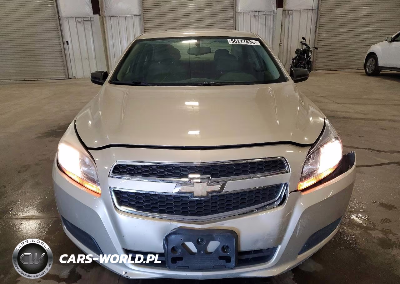 2013 Chevrolet Malibu Ls VIN:1G11B5SA1DF226030 - 5