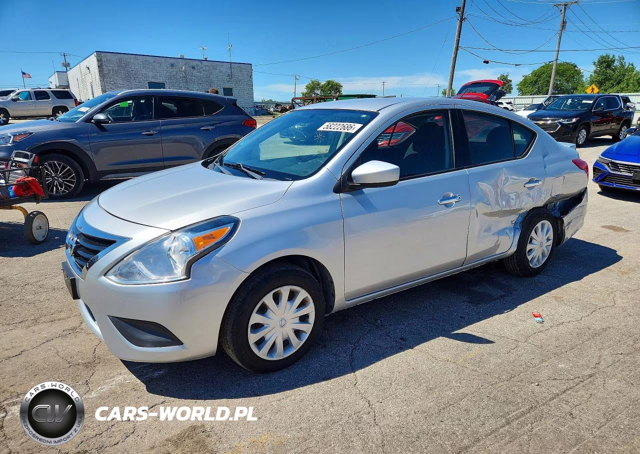 2017 Nissan Versa 1.6 Sv – zdjęcie 1 z 12