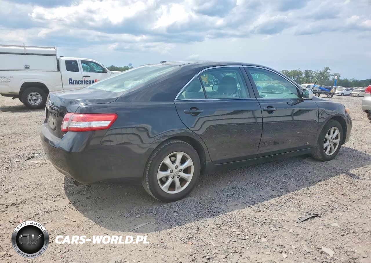 2011 Toyota Camry Le VIN:4T1BF3EK7BU230676 - 3