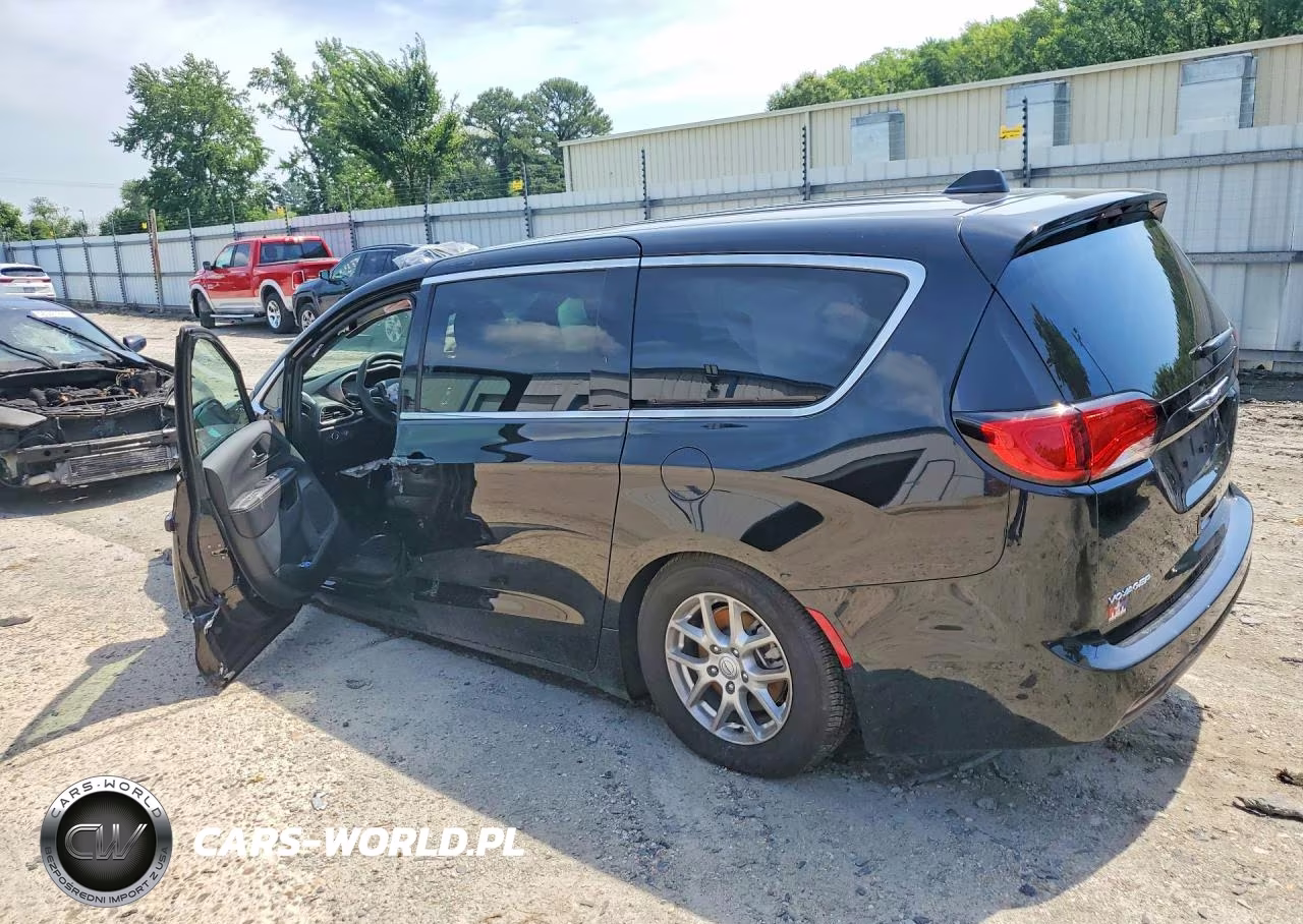 2026 Chrysler Voyager Lx VIN:2C4RC1CG7TR216483 - 2