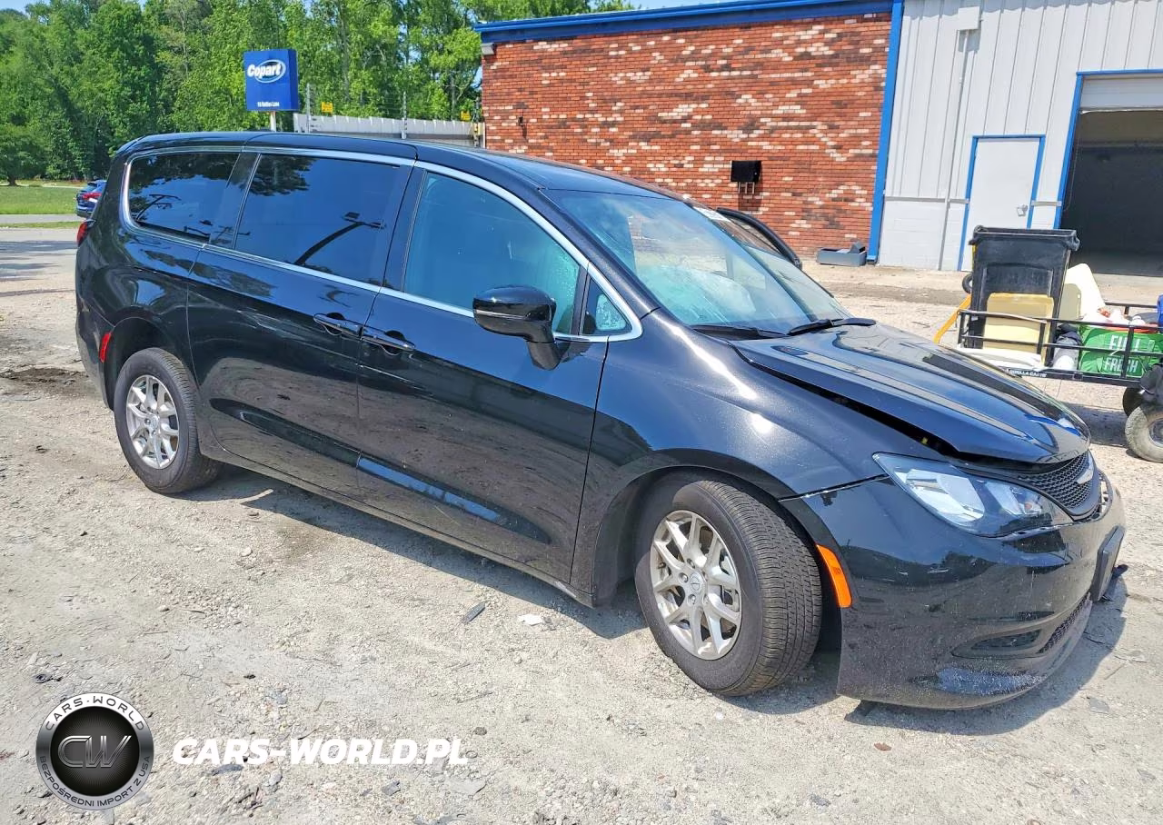 2026 Chrysler Voyager Lx VIN:2C4RC1CG7TR216483 - 4