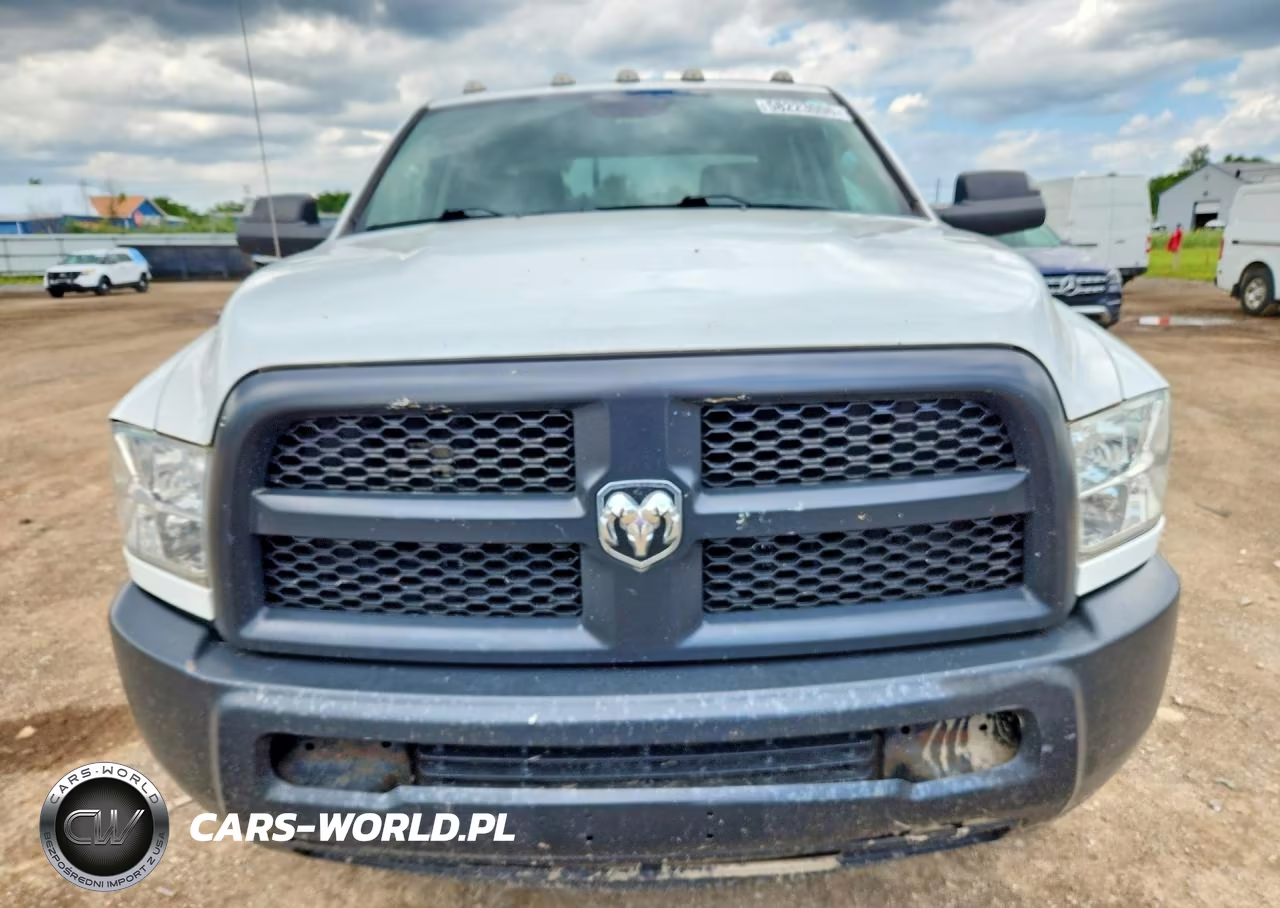 2018 Ram 2500 St VIN:3C6UR5HJ8JG275394 - 5