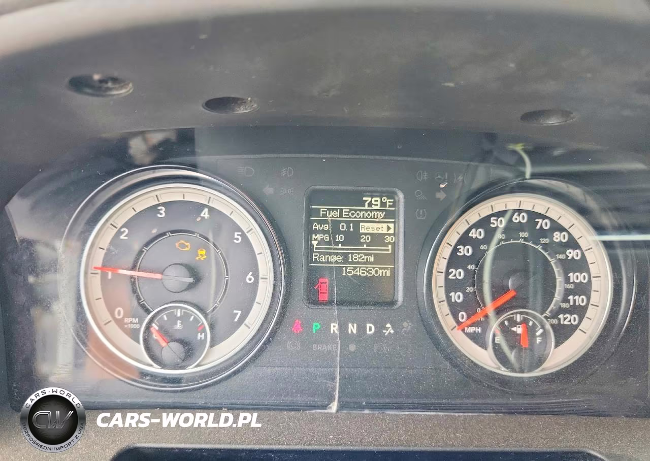 2018 Ram 2500 St VIN:3C6UR5HJ8JG275394 - 9
