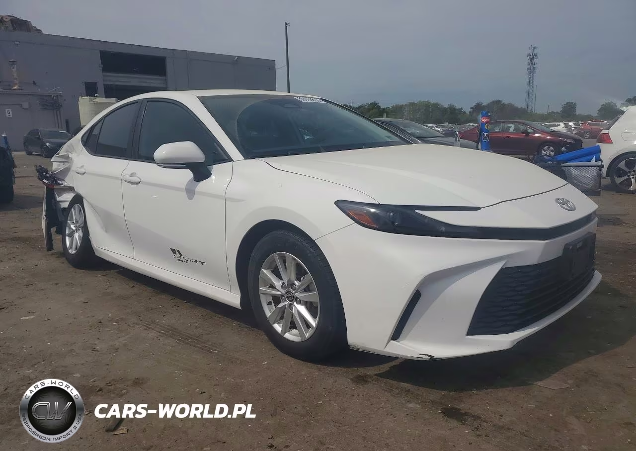 2025 Toyota Camry Le VIN:4T1DAACK0SU569925 - 4