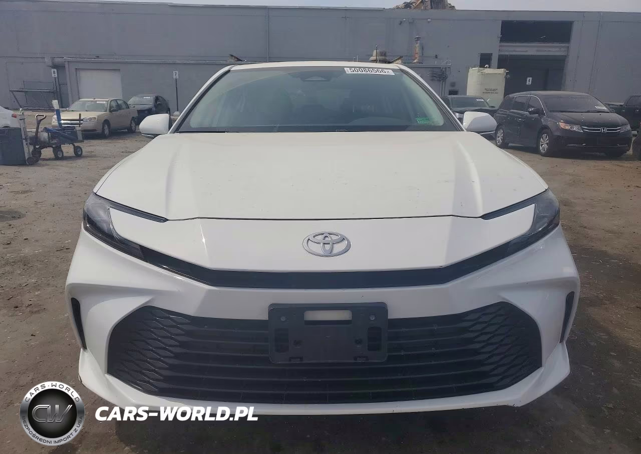 2025 Toyota Camry Le VIN:4T1DAACK0SU569925 - 5