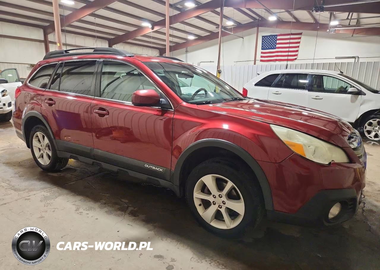 2013 Subaru Outback 2.5I Premium VIN:4S4BRBCC7D3269256 - 4