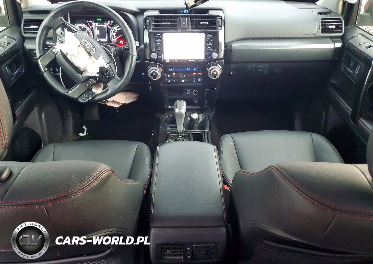 2024 Toyota 4Runner VIN:JTELU5JR4R6266574 - 8