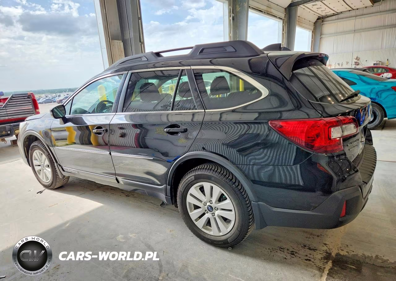 2019 Subaru Outback 2.5I Premium VIN:4S4BSAHC5K3244182 - 2