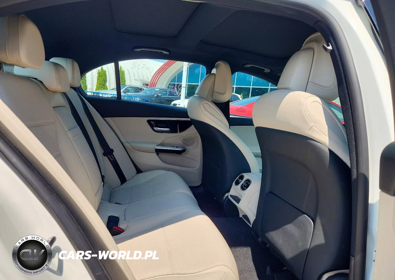 2022 Mercedes-Benz C 300 4Matic VIN:W1KAF4HB5NR040583 - 10