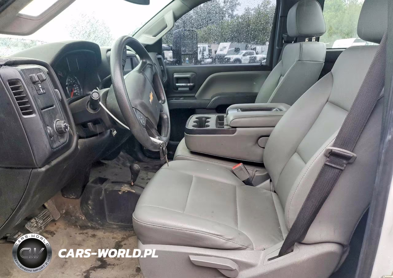 2019 Chevrolet Silverado K3500 VIN:1GB3KVCY4KF155662 - 7